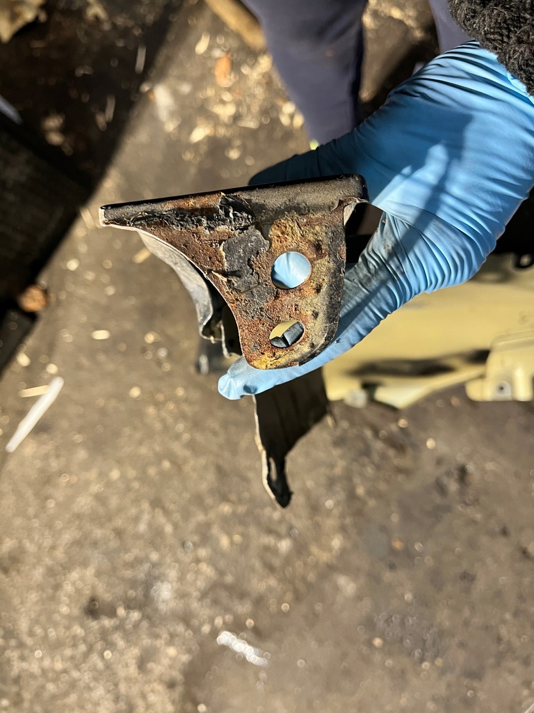 фото №9, 47 vw golf vi plus крыло правый 5m0821216