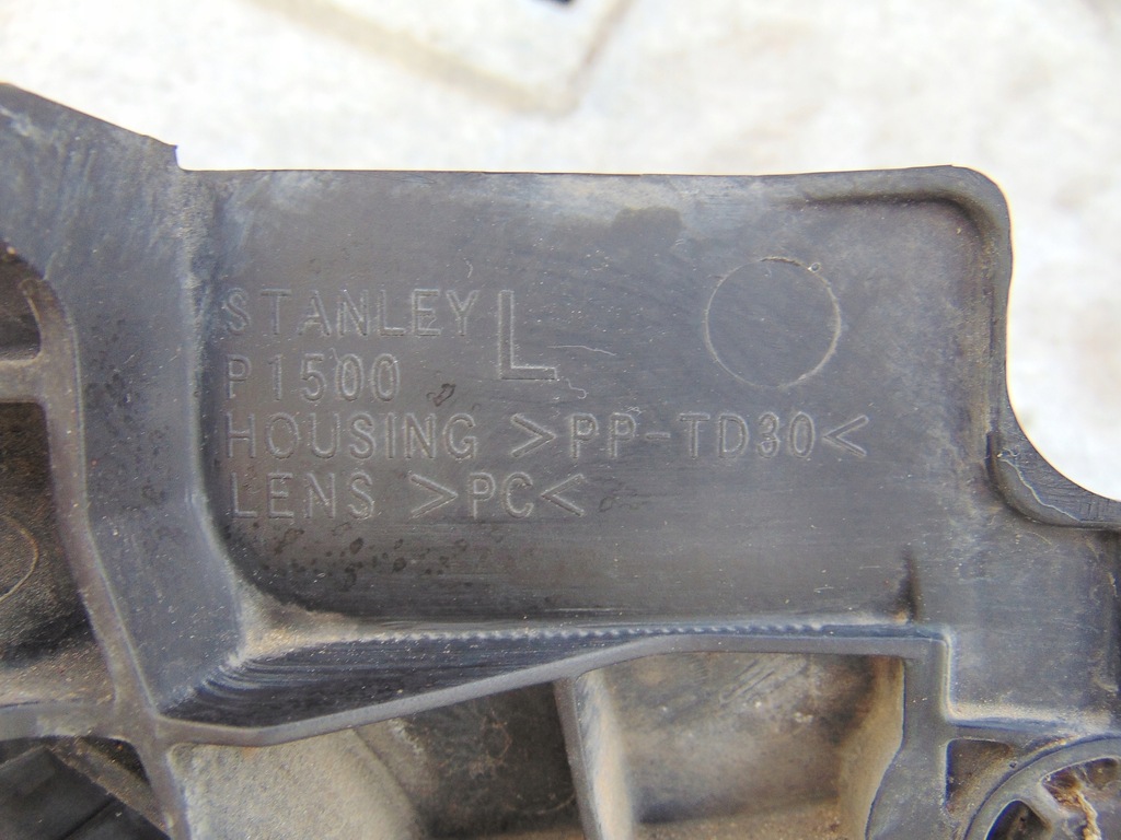 фото №15, Лампа левая левый перед передняя mitsubishi outlander 1 i 03- eu