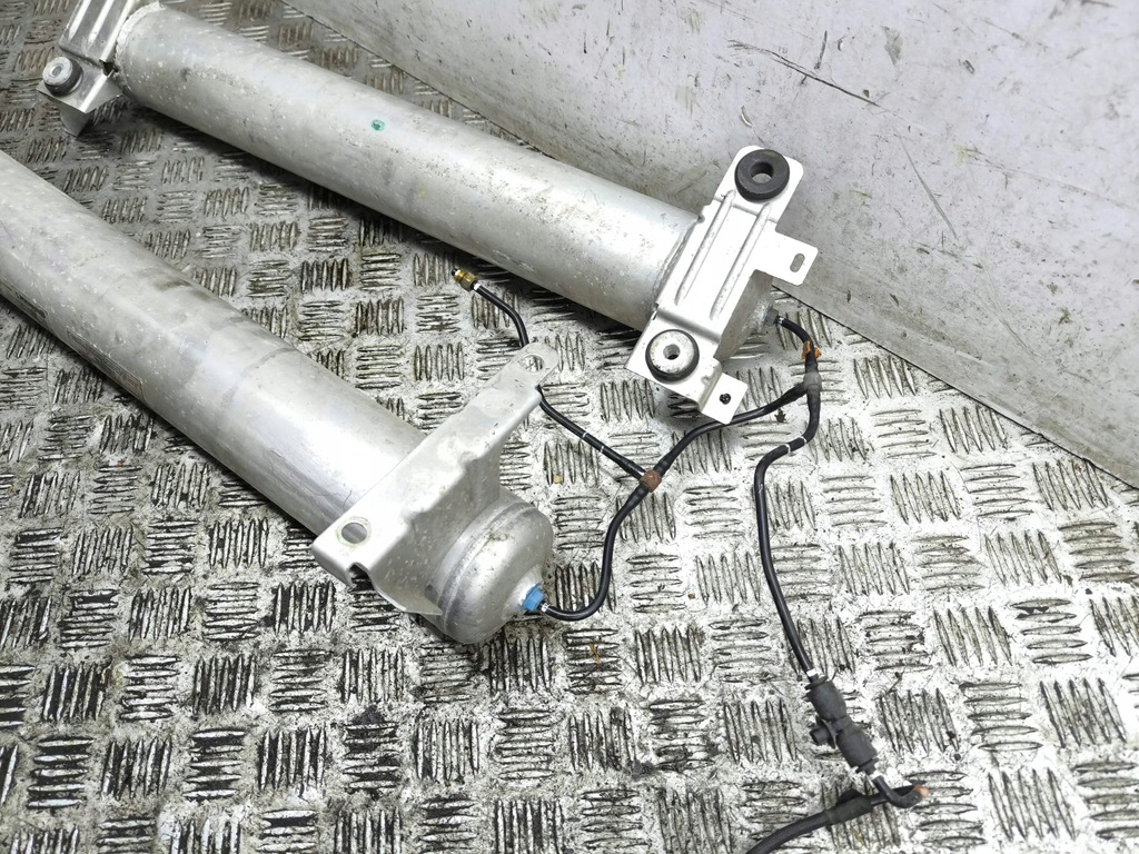 фото №15, Maserati levante 2017 бак повітря заднього підвіска пневматичний