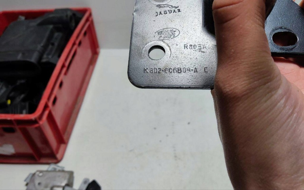 фото №3, Land rover evoque ii другое запчасти салона автомобиля k8d2606b08ac