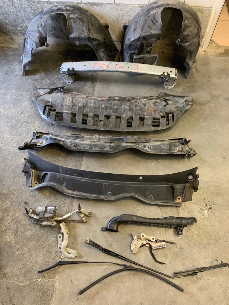 фото №14, Ford fiesta mk8 vignale kompletny перед радіатор бампер капот крила