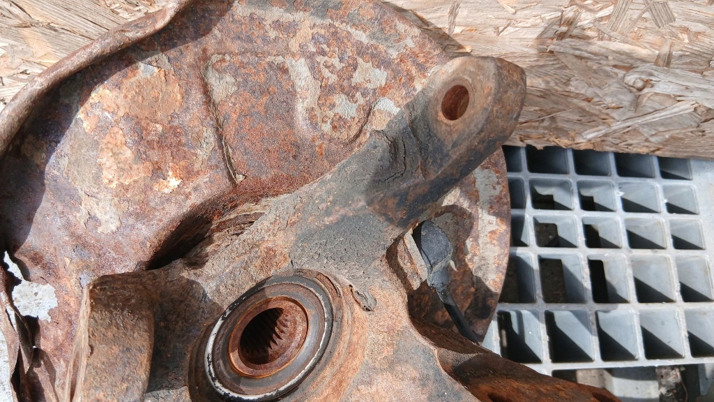 фото №5, Поворотний кулак ліва перед volvo v40 s40