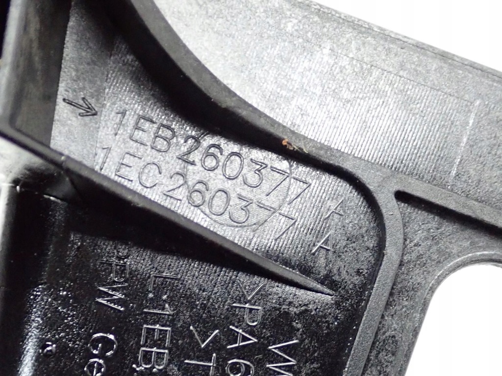 фото №8, Воздуховод воздуха впуск канал кронштейн 1eb260377a vw id3 id.3 20r