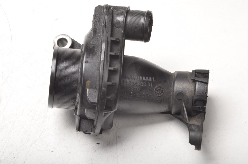 фото №1, Mercedes c w205 1.6 cdi труба турбины a6260900029