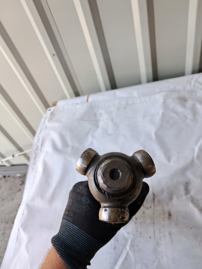 фото №5, Приводной вал левый перед volvo xc60 ii гибрид p32339218 32339218