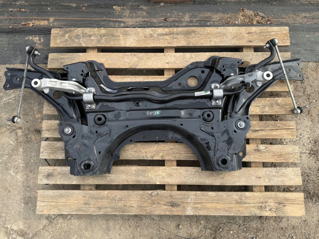 Купити Підрамник підрамник peugeot rifter передні