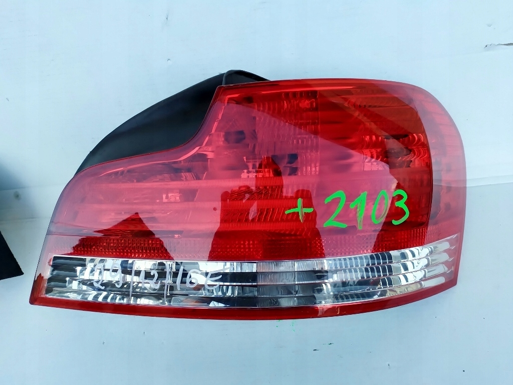 Купити Bmw e82 e88 led 07- фара задні задня права
