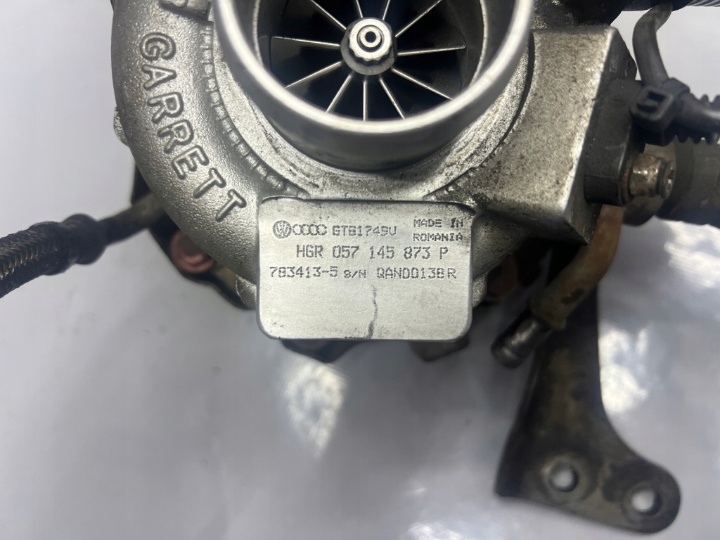 Турбонагнітач ліва турбіна turbo регулятор audi a8 d4 4.2 tdi 057145873p в Україні