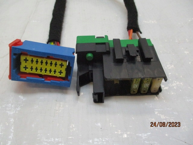 фото №5, Citroen c4 iii peugeot 2008 ii электропроводка фаркоп 9837167080 1680088880