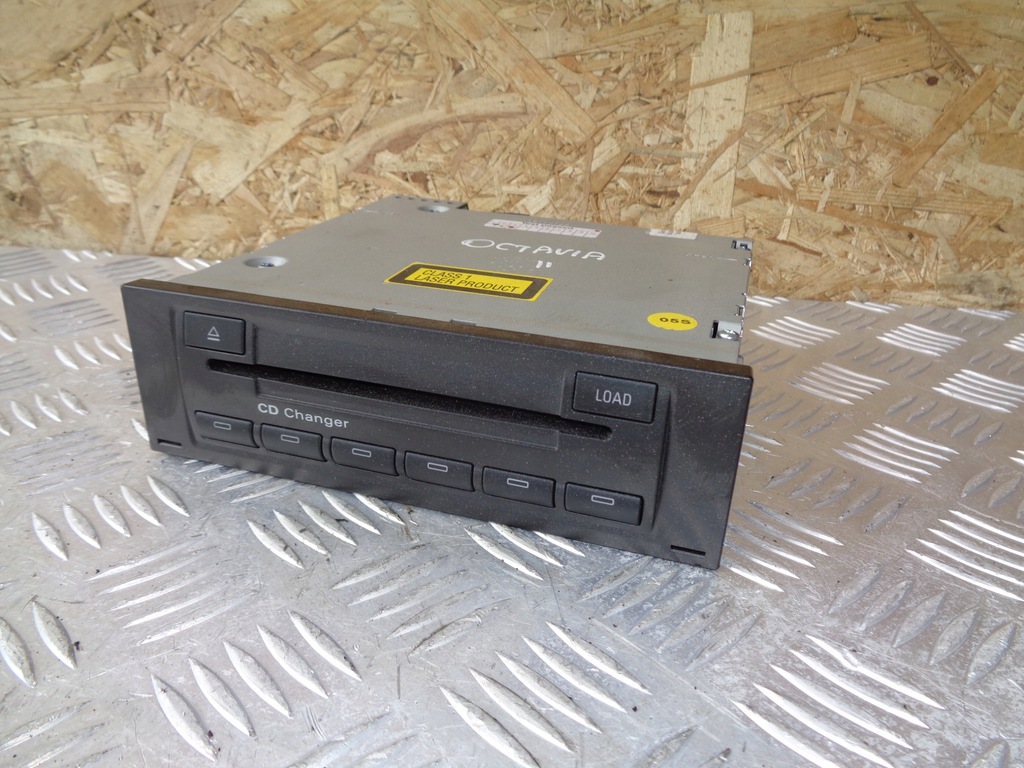 фото №1, Чейнджер дисків cd octavia 2 ii 04-