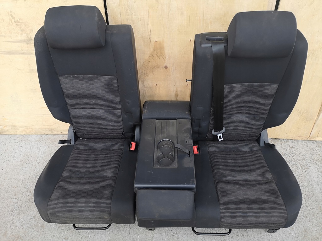 фото №8, Заднее сиденье сиденье комплектная vw tiguan 5n0