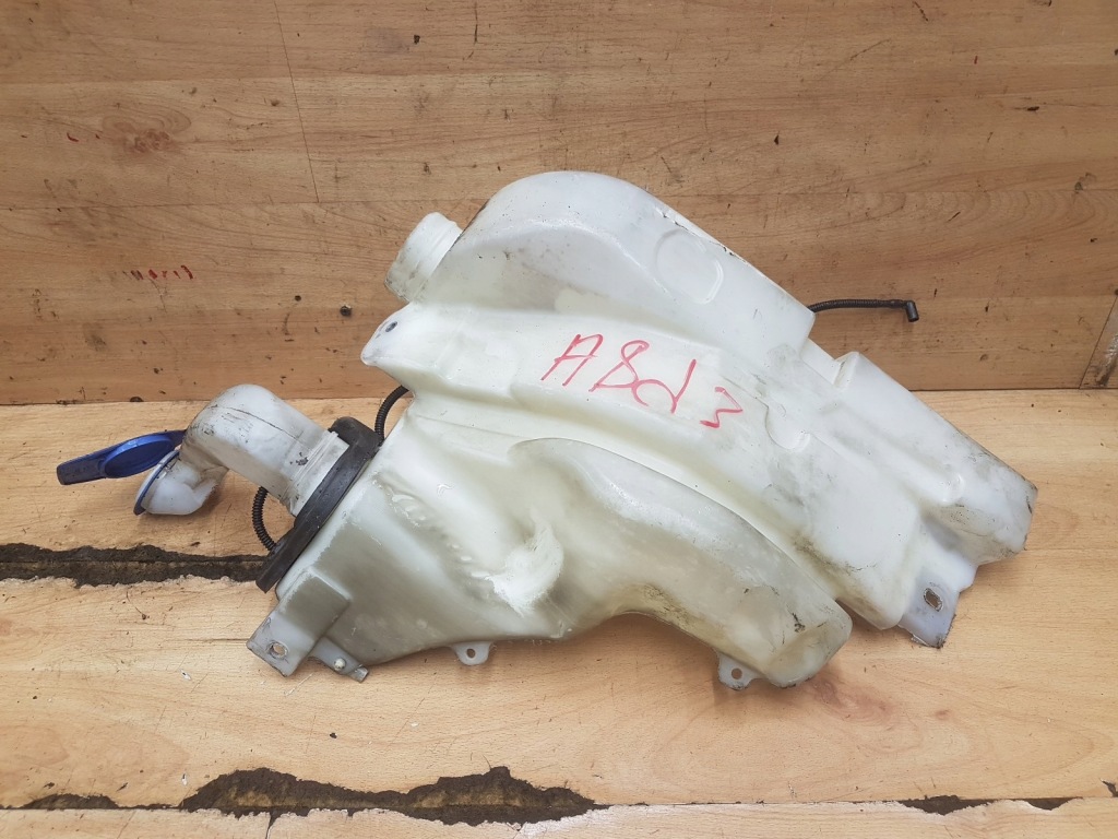 фото №1, Бачок омывателя audi a8 d3