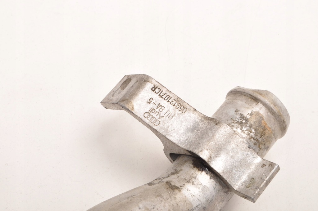 фото №6, Porsche macan 3.0 tdi труба шланг wody 059121071cr