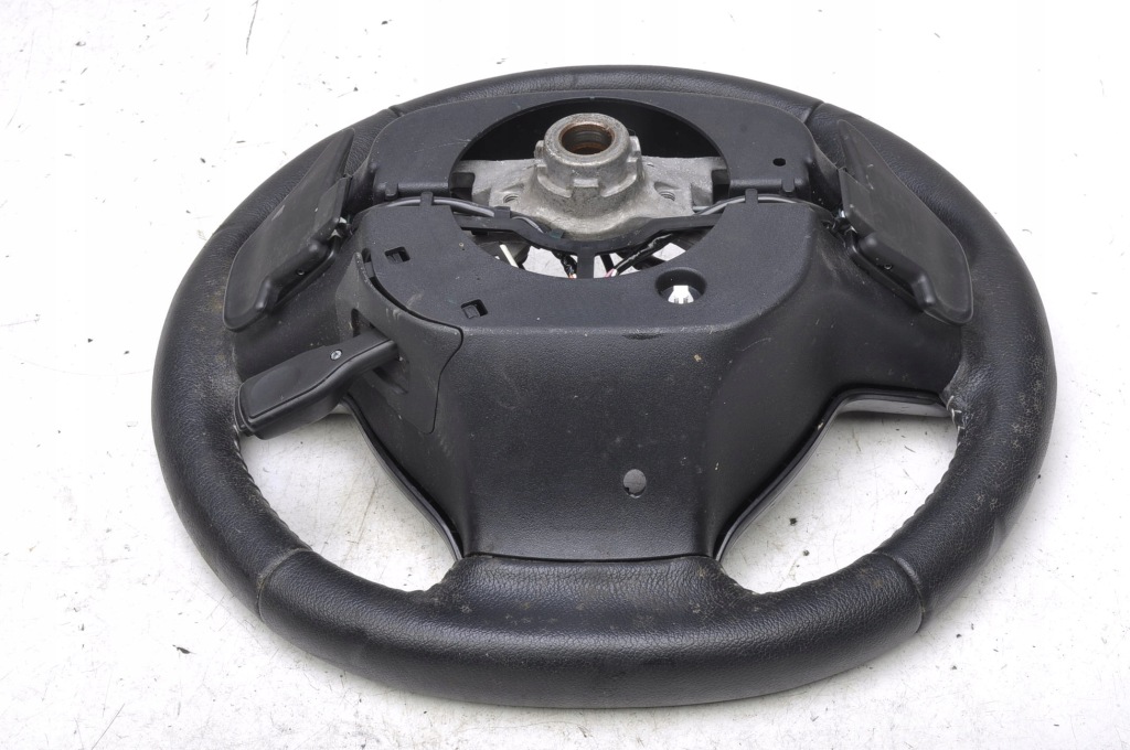 фото №13, Toyota yaris iii повітропровід шкіряний