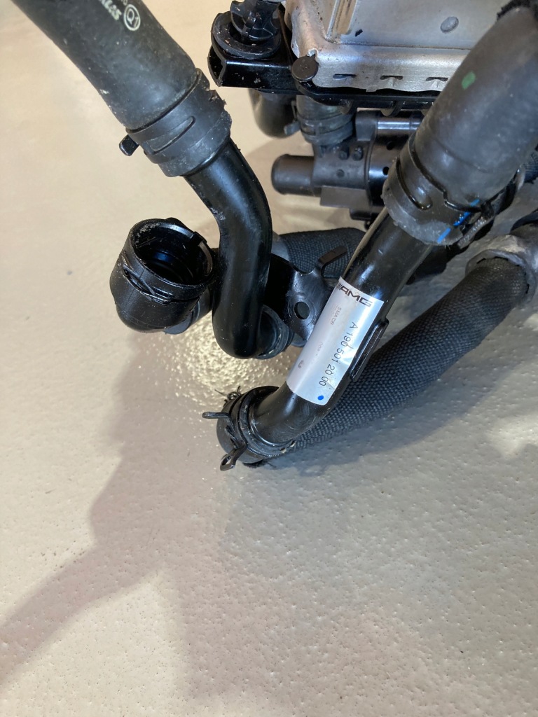 Купить Mercedes amg gt a190 интеркулер интеркулер левое  правый  бачок шланги