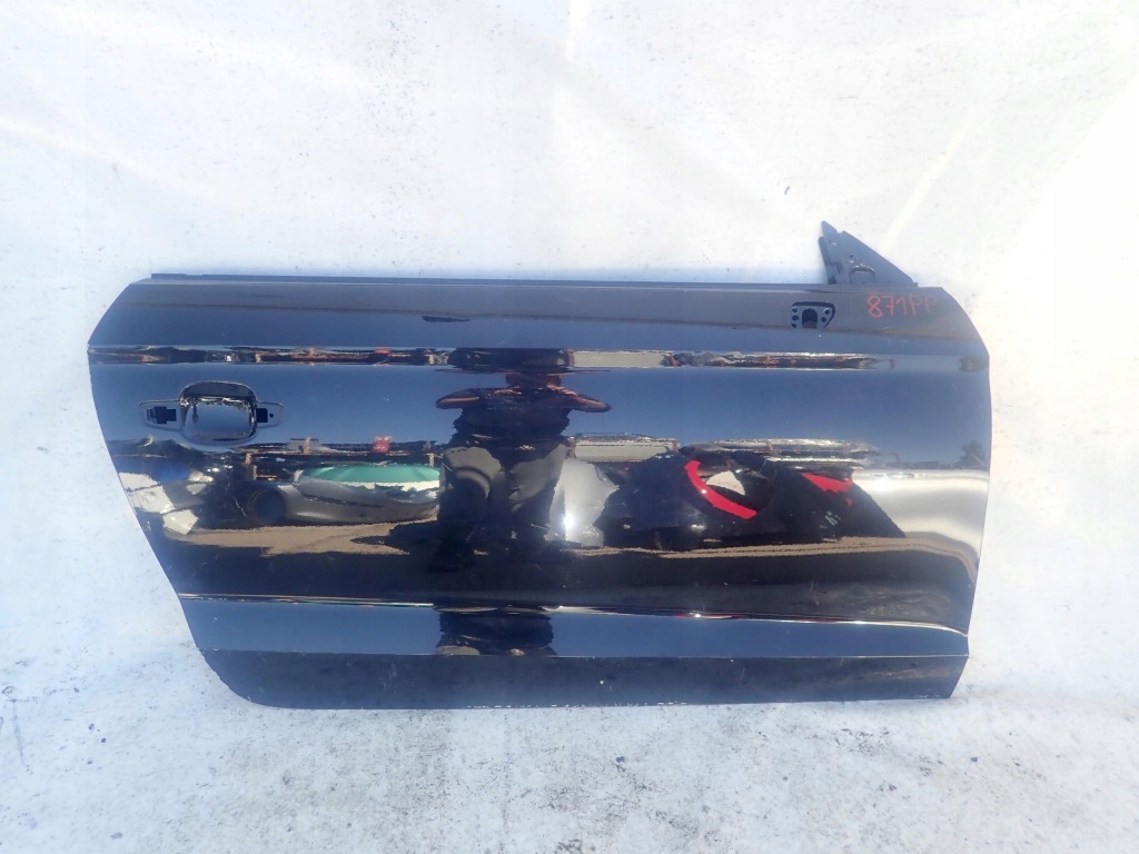 фото №1, Audi a3 8v cabrio 13- дверь правое перед передние