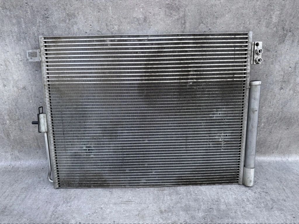 фото №1, Радіатор кондиціонера jeep grand cherokee