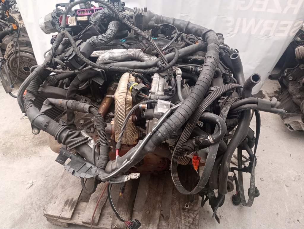 Двигун vw audi a4 b8 a6 c7 3.0tdi v6 cdu голий стійку Зі Шроту