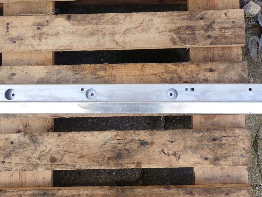 фото №5, Кронштейн накладки порога jaguar xj x351 long europa aw93-f32225-bc 5939