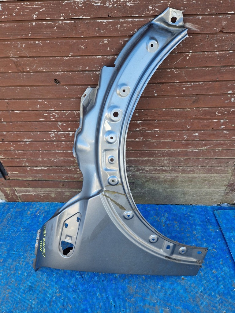 фото №1, Крила правий передній mini one cooper r55 r56 06-