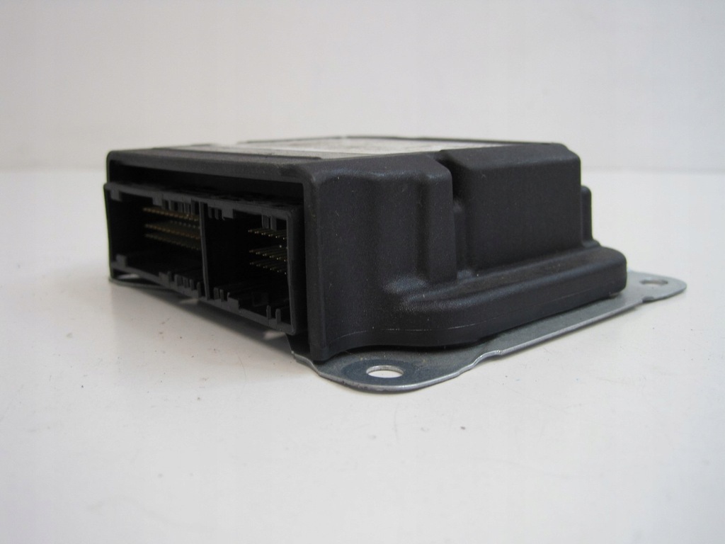 фото №1, Модуль датчик подушка безпеки maserati levante 670101607