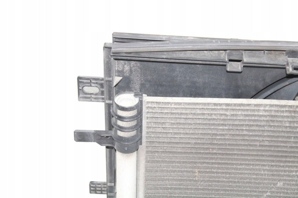 фото №10, Комплект радиатор peugeot 308 ii 9806313880 2.0l дизель 110kw 2015