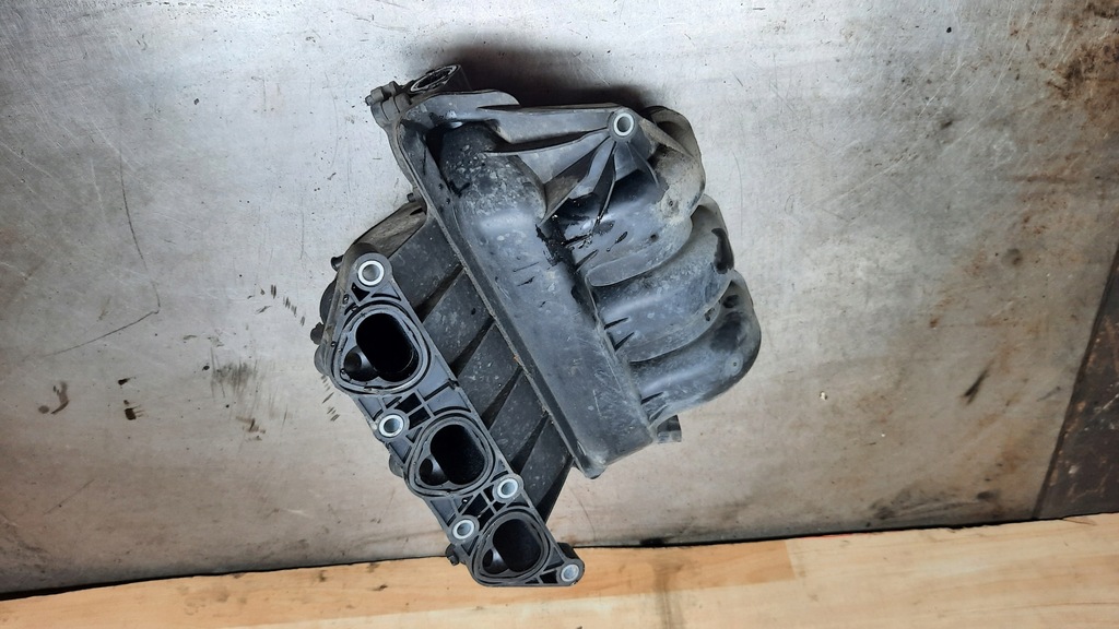 фото №1, Коллектор всасывающий vw polo iv 1.2b