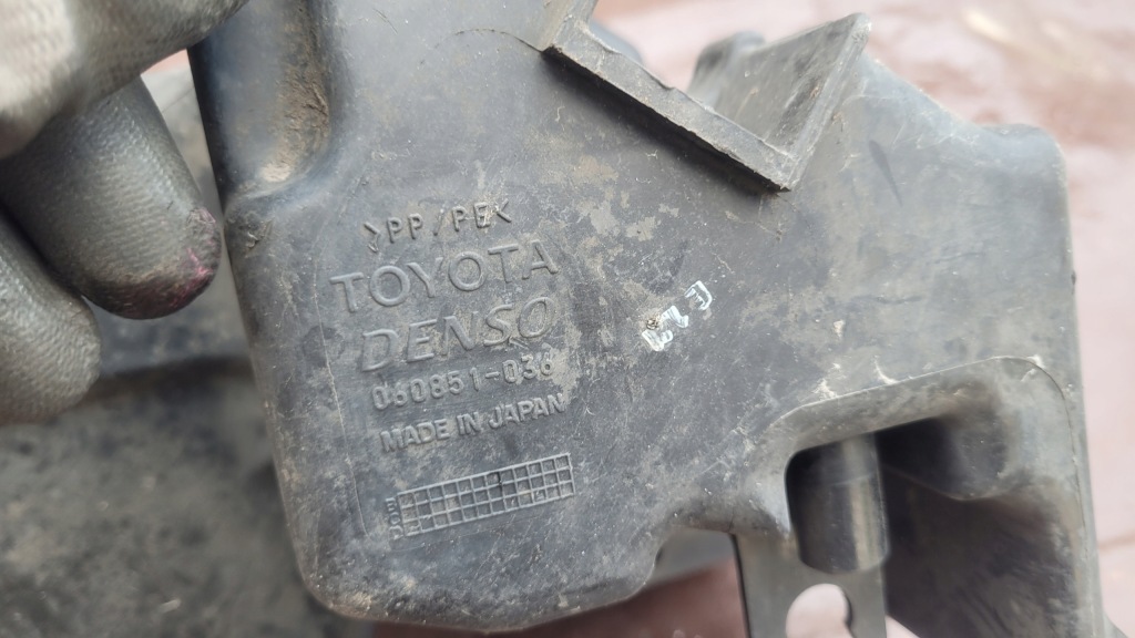 Lexus is300 бачок омивача бак // 161 Зі Шроту