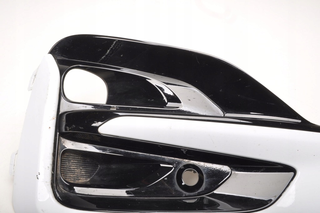 Ford kuga mk3 решітка решітка  бампера права lv4b-17k946-s Оригінал