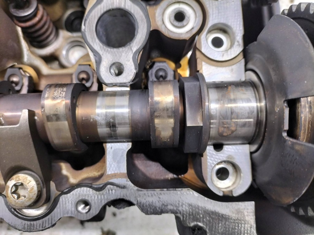 Головка комплектна r274016 1.6 cgi mercedes-benz c-klasa iv 2014- w205 Зі Шроту