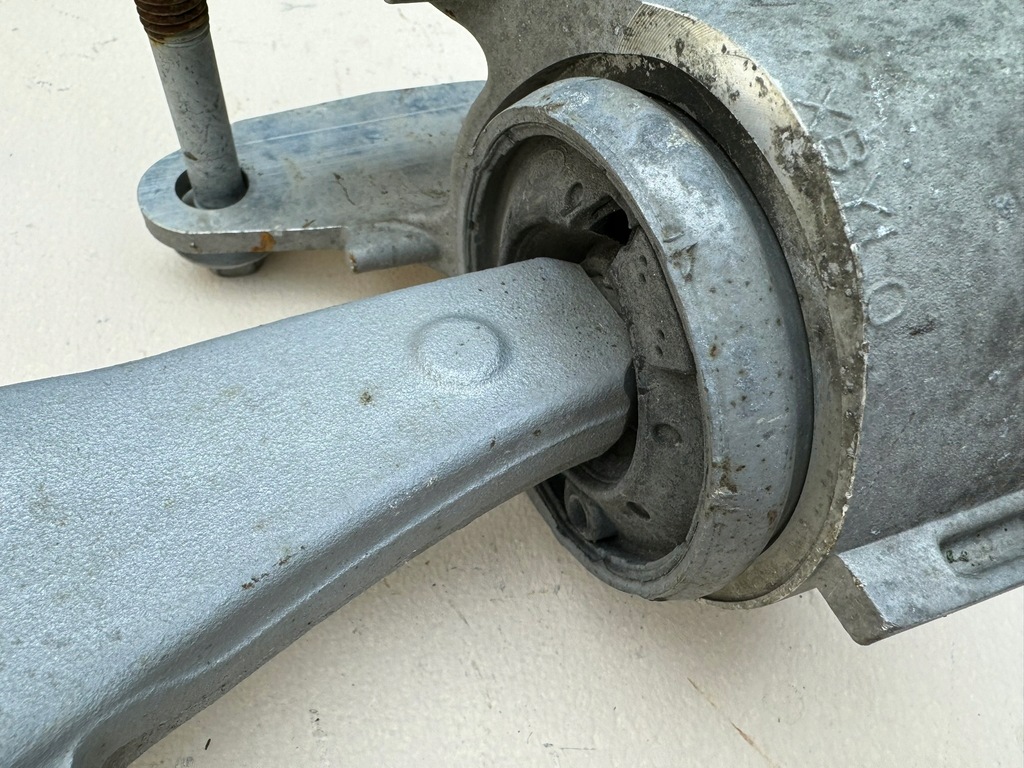 фото №13, Range rover evoque 2 ii рычаг правый перед передний k8d23a052