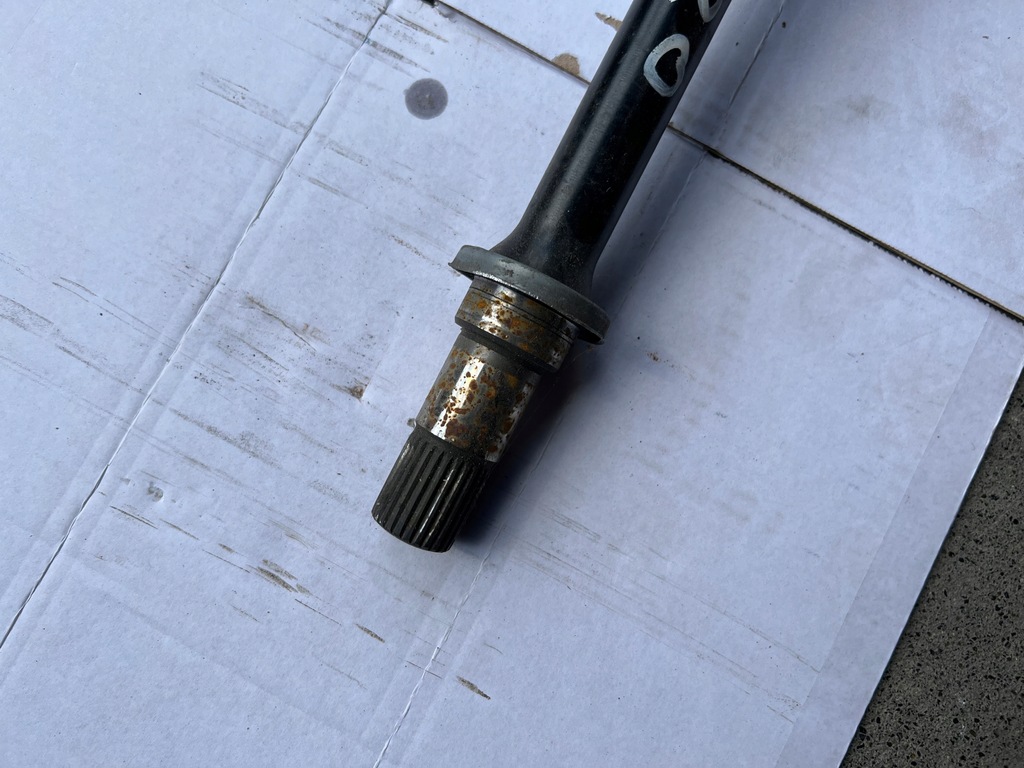 фото №4, Mazda 2 приводной вал правая бензин rok 2016