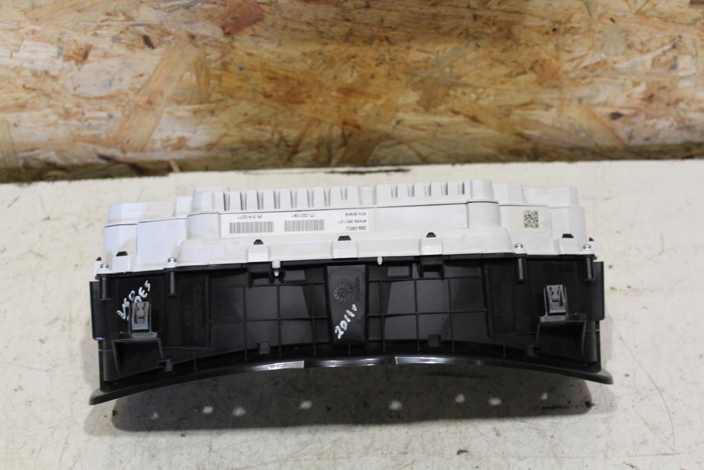 фото №6, Счетчик приборы спидометр volvo v40 ii 2012- 31412271