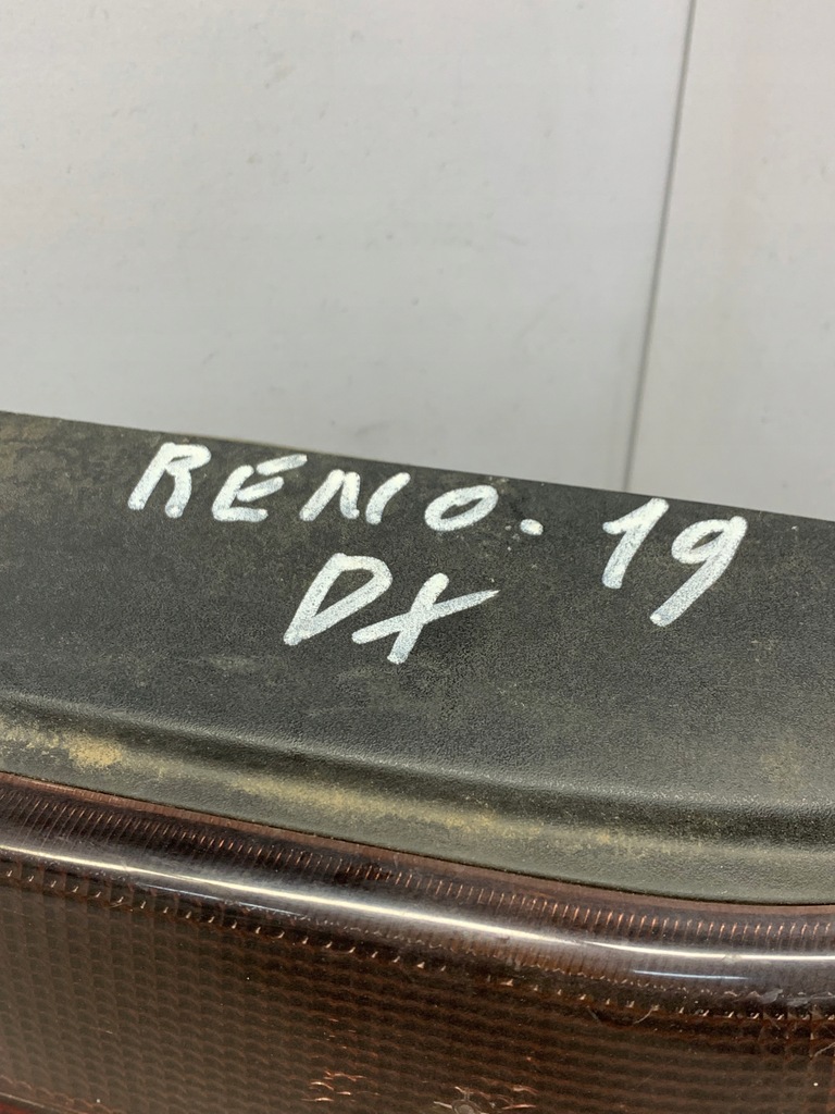 фото №2, Лампа задняя правая renault 19