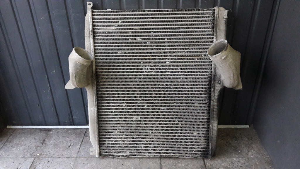 фото №2, A9425010701 радіатор інтеркулер mercedes actros mp2