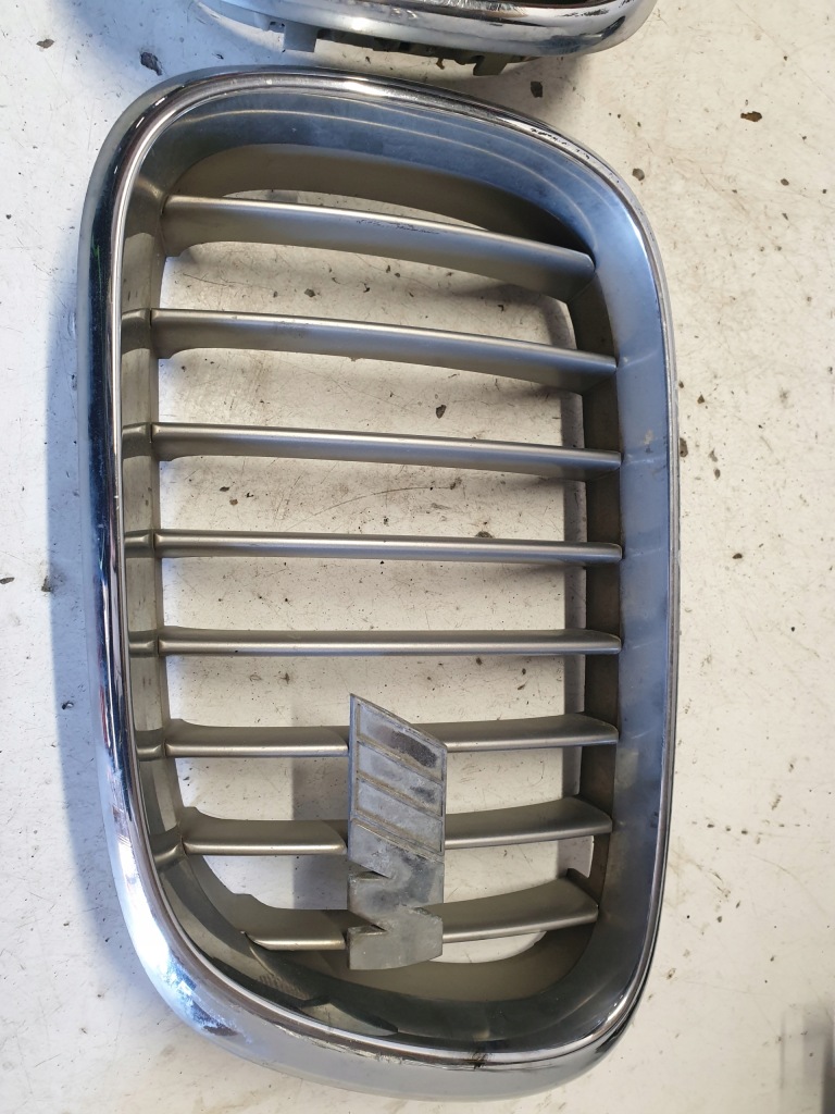 фото №3, Решётки радиатора решётка радиатора bmw 5 комплект