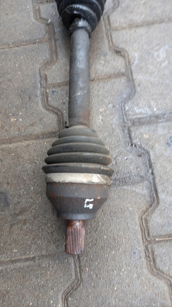 фото №2, Приводной вал левая volvo v50 s40 ii 06r