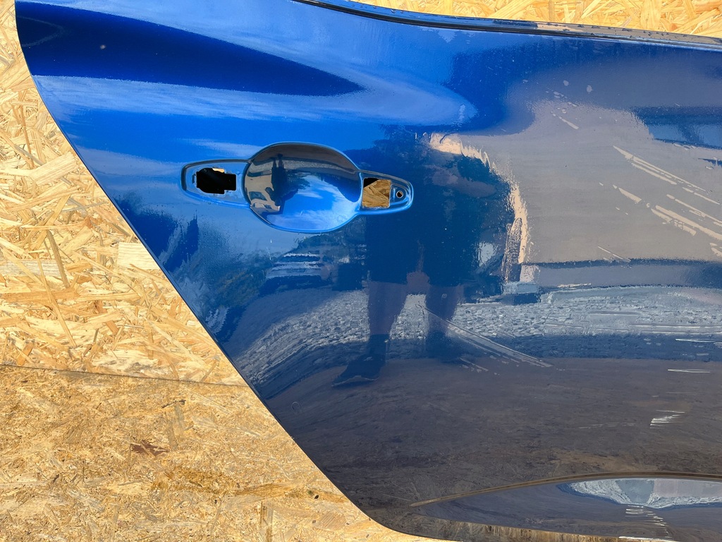 фото №7, Renault megane iv 4 дверь задние задняя правое