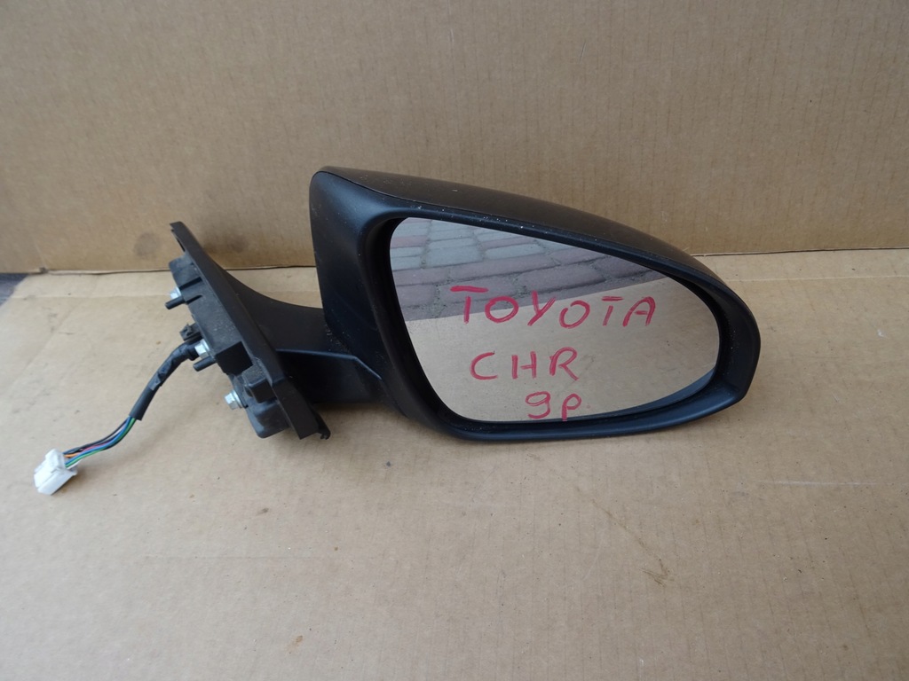 фото №1, Toyota chr зеркало правое 9