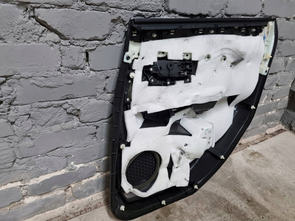 фото №6, Nissan murano z52 2017 левая сторона обшивки / обшивка дверь задних