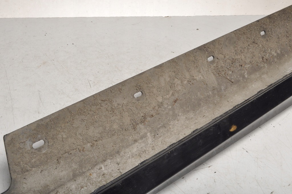 фото №9, Bmw x1 e84 накладка молдинг поріг ліва 8038076