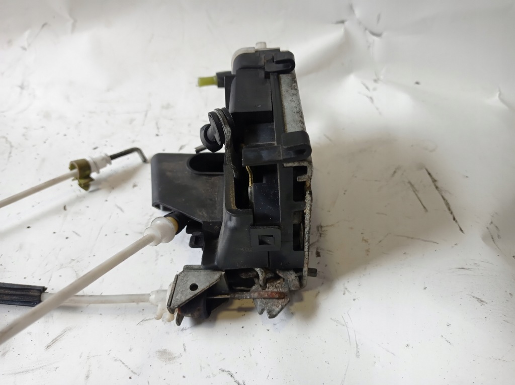 фото №5, Замок лівий задня audi 100 4a0839015b