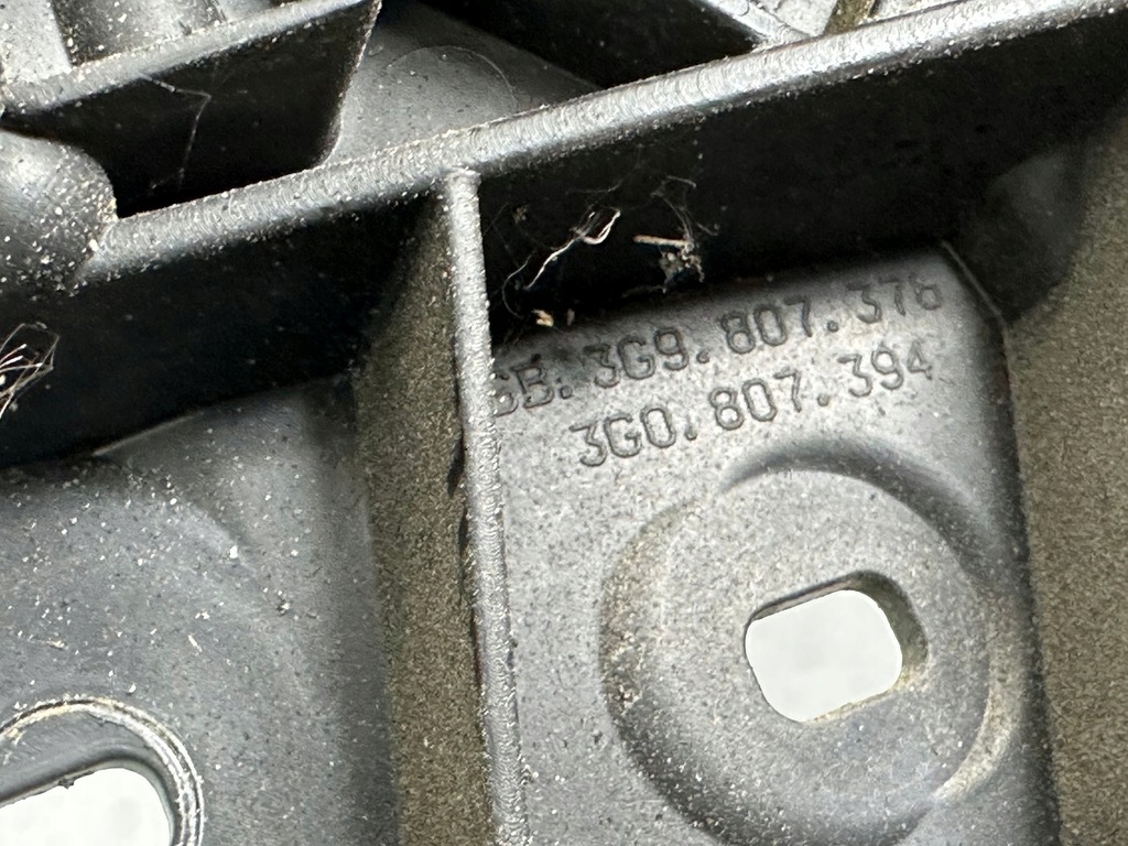 фото №7, Volkswagen passat b8 2020 задня сторона права елементи кріпильні