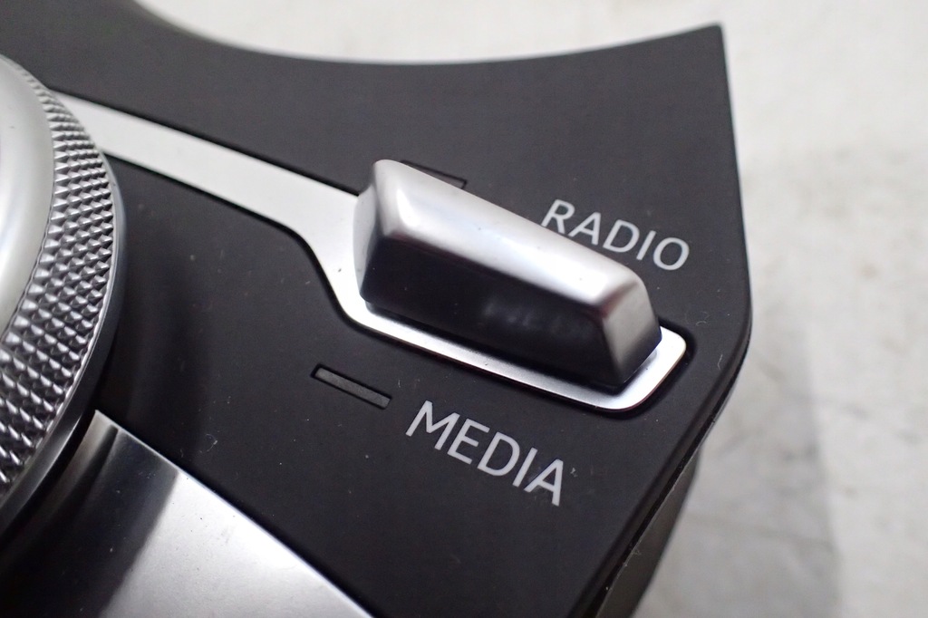 фото №5, Audi tt 8s панель блок управления mmi 8s0919614n