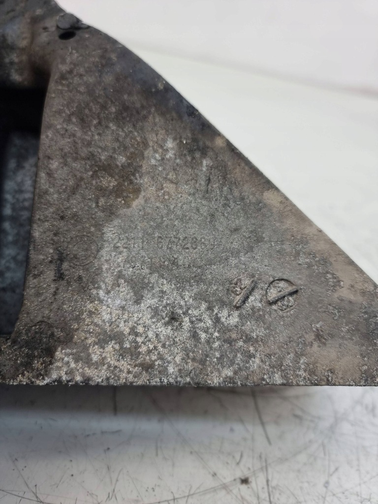 фото №6, Bmw x6 e71 2009 кронштейн / кронштейн двигуна