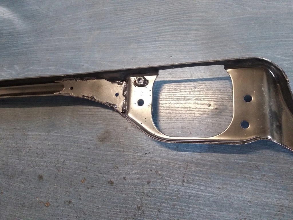 фото №8, Балка поперечина передний усилитель. audi a4 b5 s4 8d0805851g