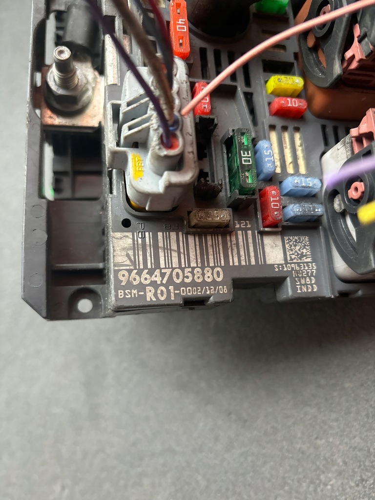 фото №3, Модуль bsm коробка запобіжників citroen peugeot 9664705880 r01