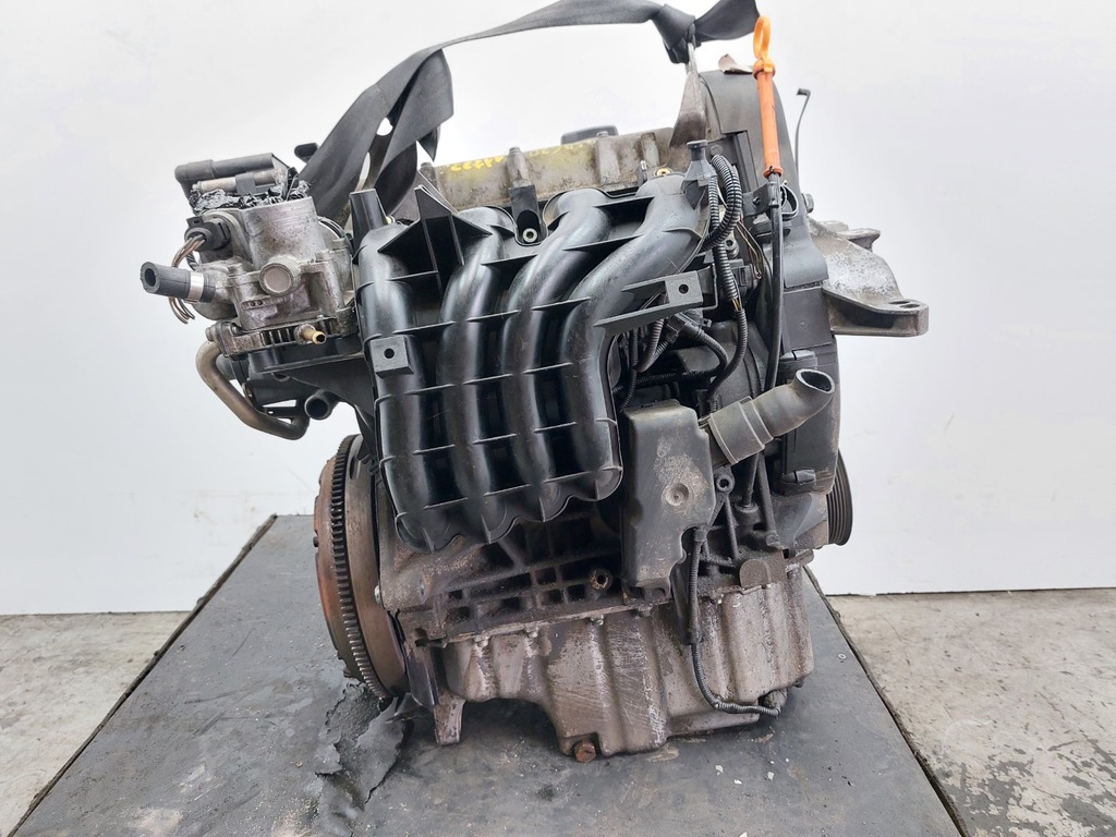 фото №10, Двигатель бензин vw golf iv 1997-2003 1,4 16v бензин axp