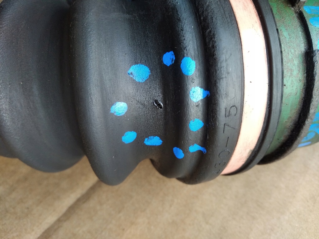 фото №5, Приводной вал правая toyota yaris i 1,0b 16v