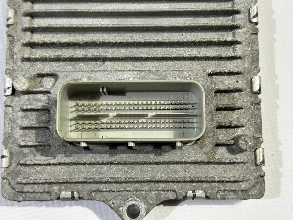 Блок управления бортовой компьютер двигателя ecm dodge ram 1500 5.7 2013+ Недорого